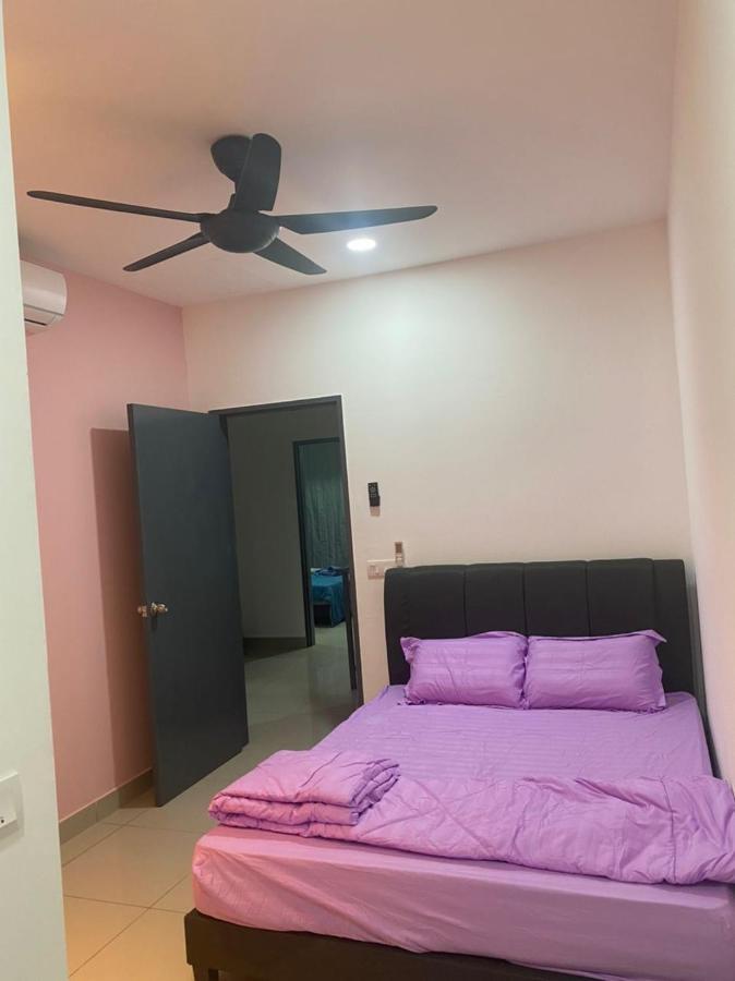 Zzz Homestay Skudai Esterno foto