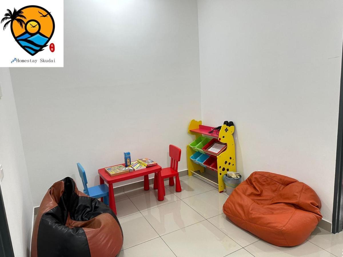 Zzz Homestay Skudai Esterno foto